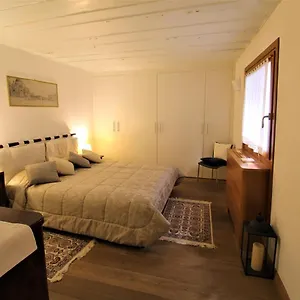 Apartment San Marco With Canal View, Venice